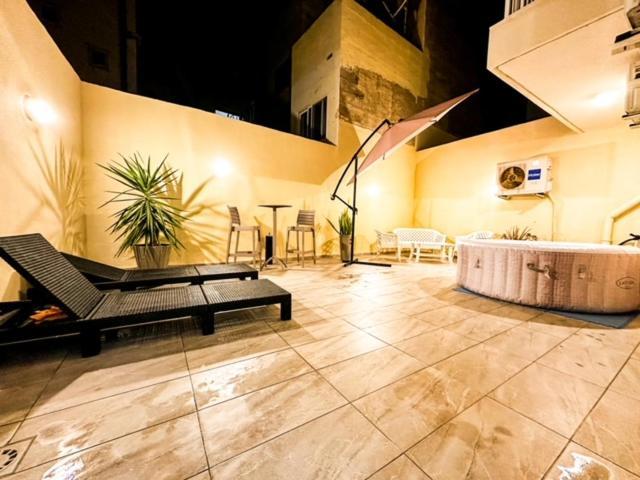 Appartement Sliema Jacuzzi Flat Extérieur photo